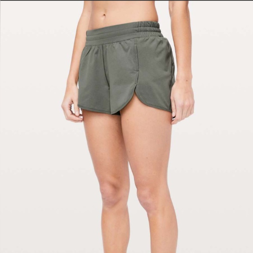 Lululemon Power Stride Short 2.5" Women’s 4 Grey Sage Running Unlined
